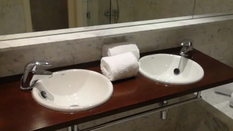 Standard Tek Büyük veya İki Ayrı Yataklı Oda