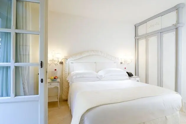 Classic Tek Büyük Yataklı Oda