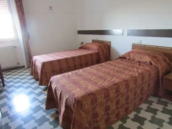 Economy Tek Kişilik Oda