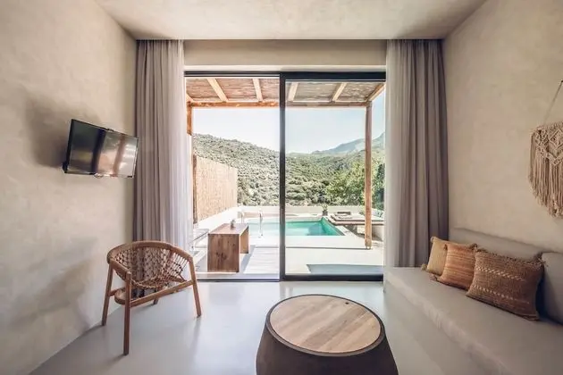 Senior Retreat with private pool & olive farm view