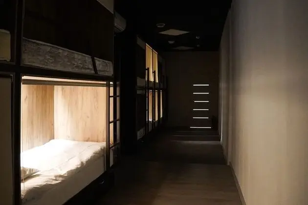 Ortak Ranzalı Oda, Sadece kadınlar için