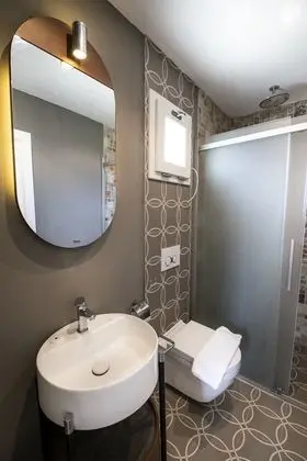 Deluxe Tek Büyük Yataklı Oda, 1 Yatak Odası, Sigara İçilmez (Bay Window)