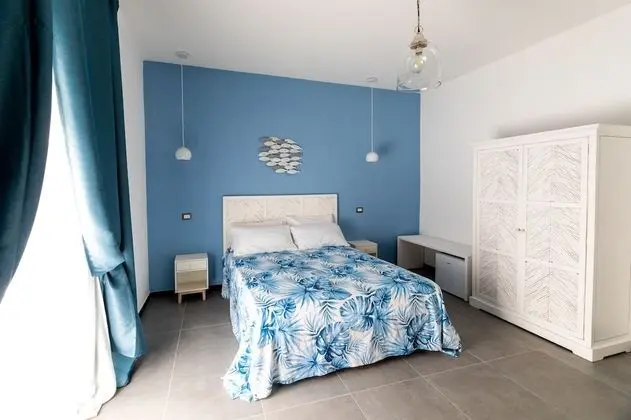 Superior Üç Kişilik Oda (Blue)