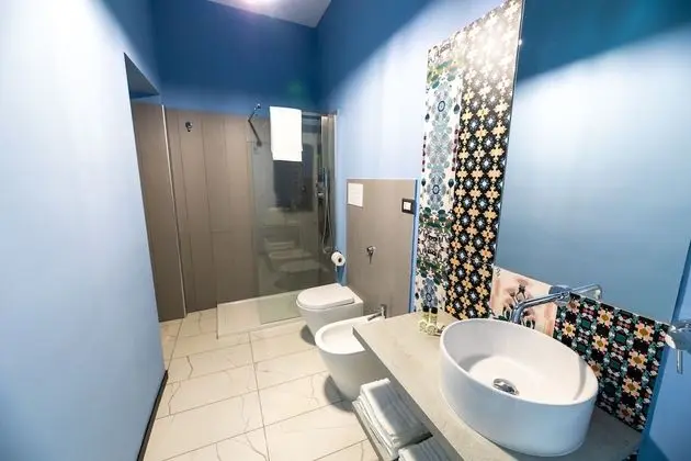 Superior Üç Kişilik Oda (Blue)