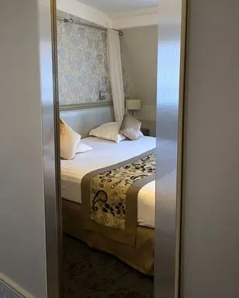 Superior Tek Büyük Yataklı Oda