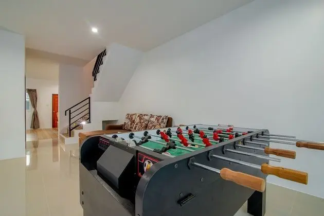Three Bedrooms Home With Private Pool