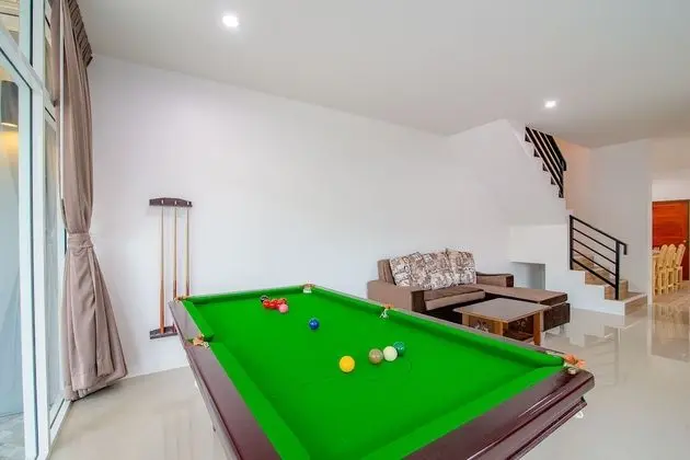 Three Bedrooms Home With Private Pool