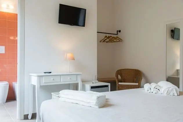 Romantic Tek Büyük Yataklı Oda, Veranda, Zemin Kat