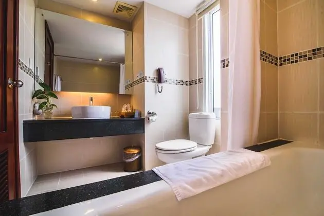 Superior Tek Büyük Yataklı Oda, Şehir Manzaralı