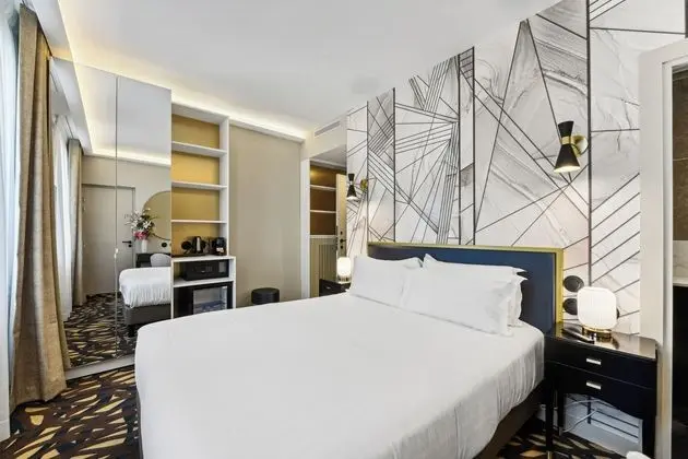 Comfort Tek Büyük Yataklı Oda