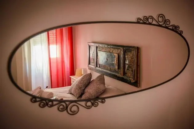 Tek Büyük Yataklı Oda, Banyolu/Duşlu