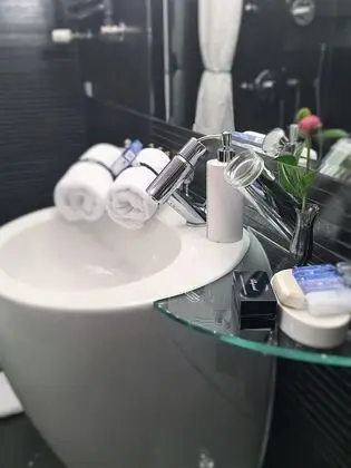 Luxury Executive Suite, 1 Bedroom, 1 Living room, Balcony (66 m2)
