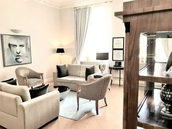 Luxury Executive Suite, 1 Bedroom (Market Square view, 80 m2)