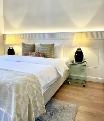 Luxury Executive Suite, 1 Bedroom (Market Square view, 80 m2)