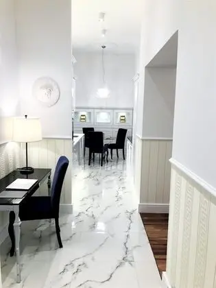 Luxury Deluxe Suite, 2 Bedroms (Old town view, 77 m2)