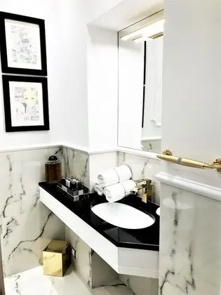 Luxury Deluxe Suite, 2 Bedroms (Old town view, 77 m2)