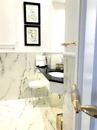 Luxury Deluxe Suite, 2 Bedroms (Old town view, 77 m2)