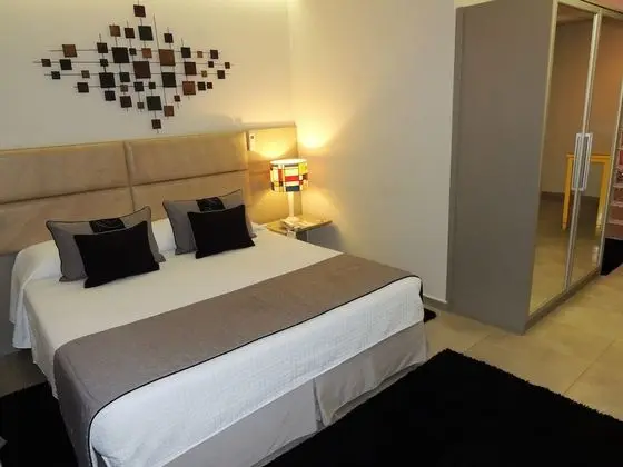 Mondrian Suite