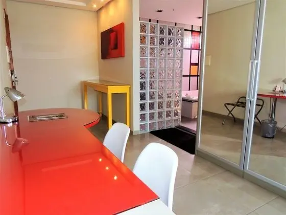 Mondrian Suite