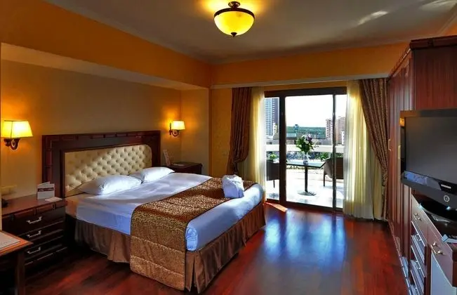Deluxe Çift Kişilik Oda, Şehir Manzaralı