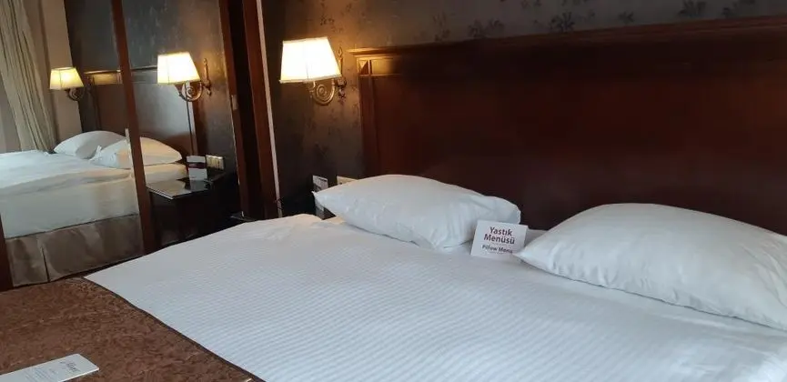Standart Oda, Şehir Manzaralı