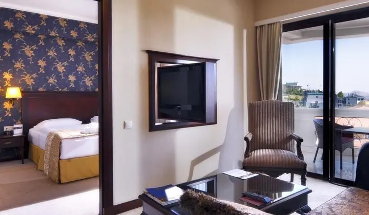 Suite, Şehir Manzaralı