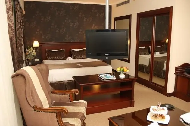 Suite, Şehir Manzaralı