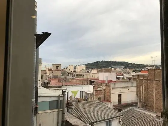 Tek Büyük Yataklı Oda, Balkon, Dağ Manzaralı (Vistas Montjüic)