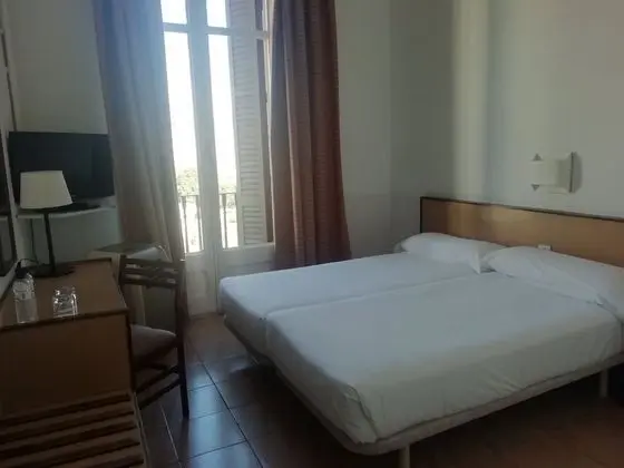 Tek Büyük Yataklı Oda, Balkon, Şehir Manzaralı (Vista Plaza Catalunya)