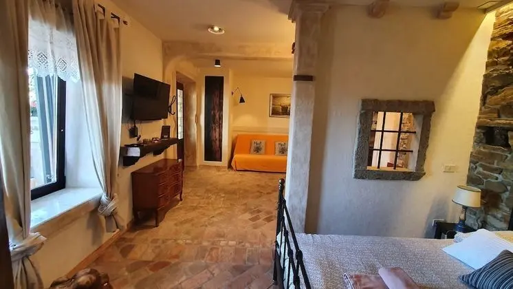 Romantic Stüdyo (Monfort)