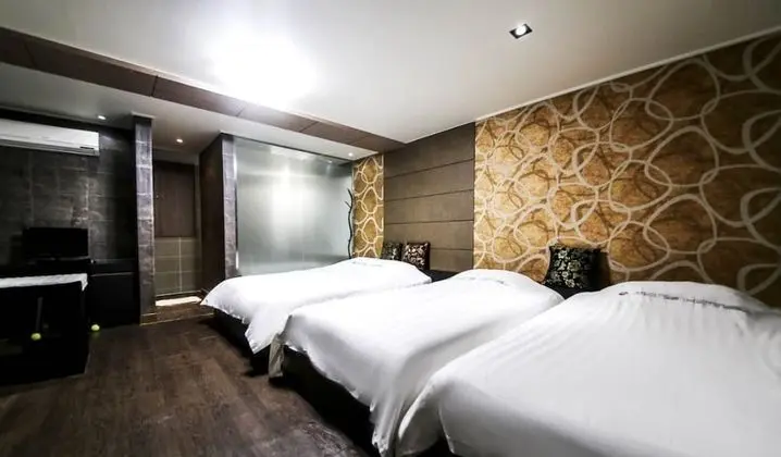 Deluxe Üç Kişilik Oda