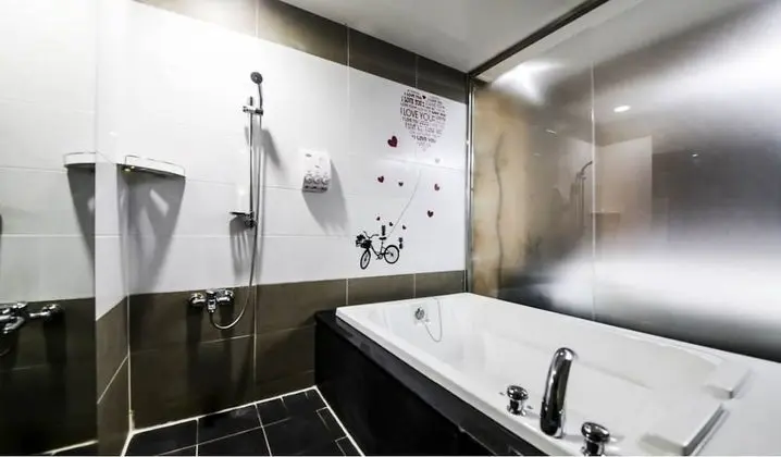 Deluxe Üç Kişilik Oda