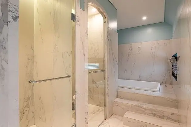 Two-Beds Suite