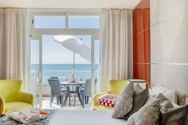 Junior Süit, Deniz Manzaralı