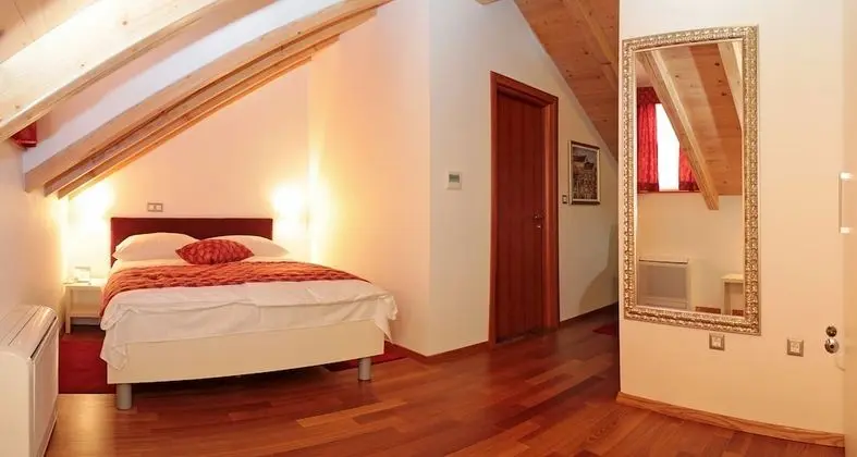 Junior Stüdyo Süit