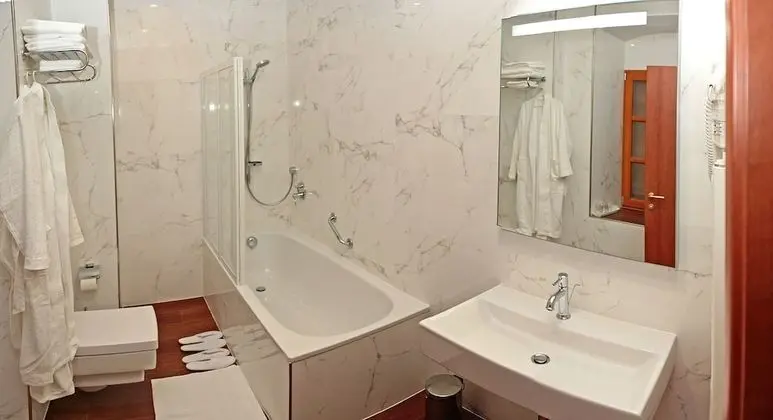 Superior Oda, 1 Çift Kişilik Yatak