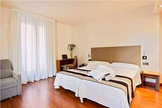 İki Ayrı Yataklı Oda, Balkon