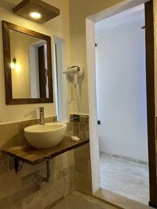 Comfort Tek Büyük Yataklı Oda