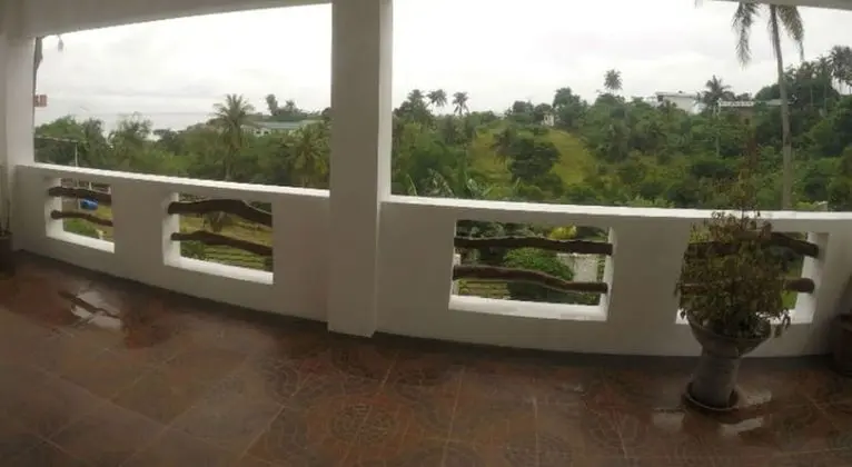 Villa (  5  )