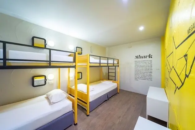 2 Bed in Mixed 4 Beds Dormitory Room - Air Con