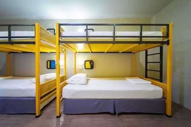 2 Bed in Mixed 4 Beds Dormitory Room - Air Con