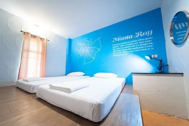 Standard Fan Room - Shared Bathroom