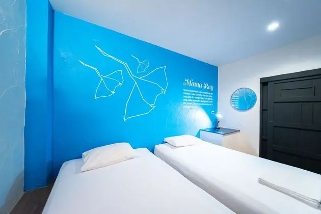 Standard Fan Room - Shared Bathroom