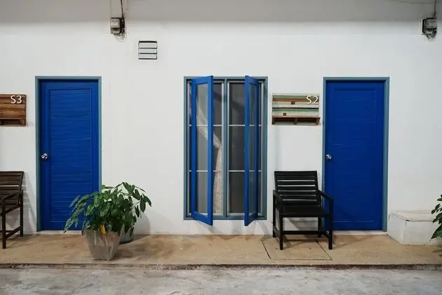 Standard Fan Room