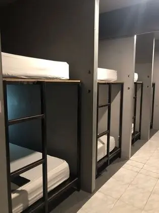 Ortak Ranzalı Oda, Karma Ranzalı Oda