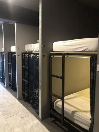 Ortak Ranzalı Oda, Karma Ranzalı Oda