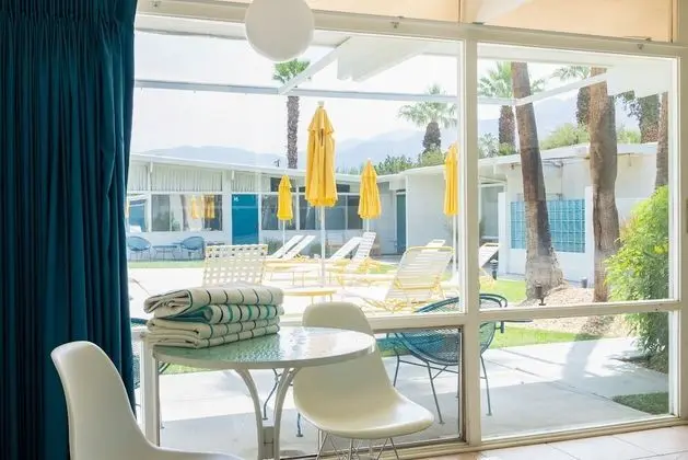Ev (1 Bedroom)