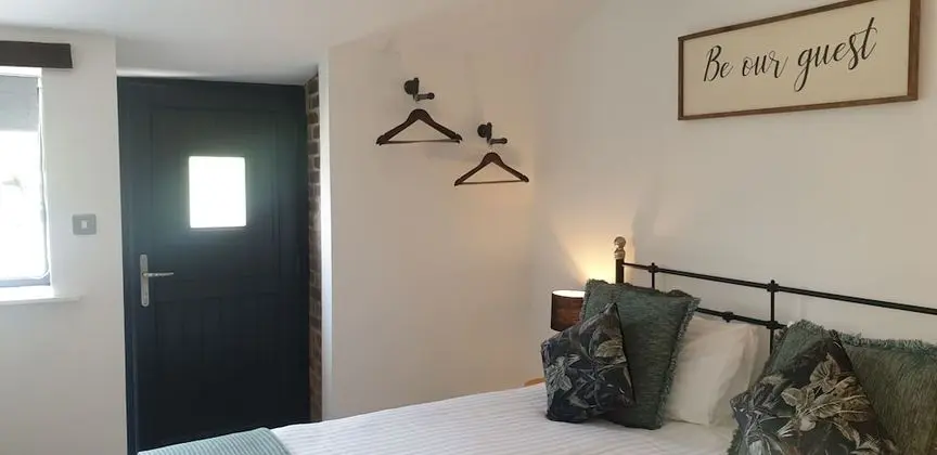 Comfort Tek Büyük Yataklı Oda, Banyolu/Duşlu (Willow room)