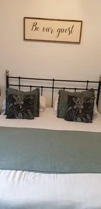 Comfort Tek Büyük Yataklı Oda, Banyolu/Duşlu (Willow room)