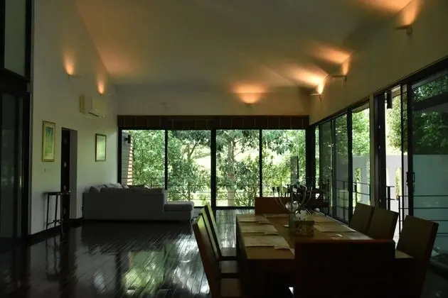 3 Bedrooms Villa